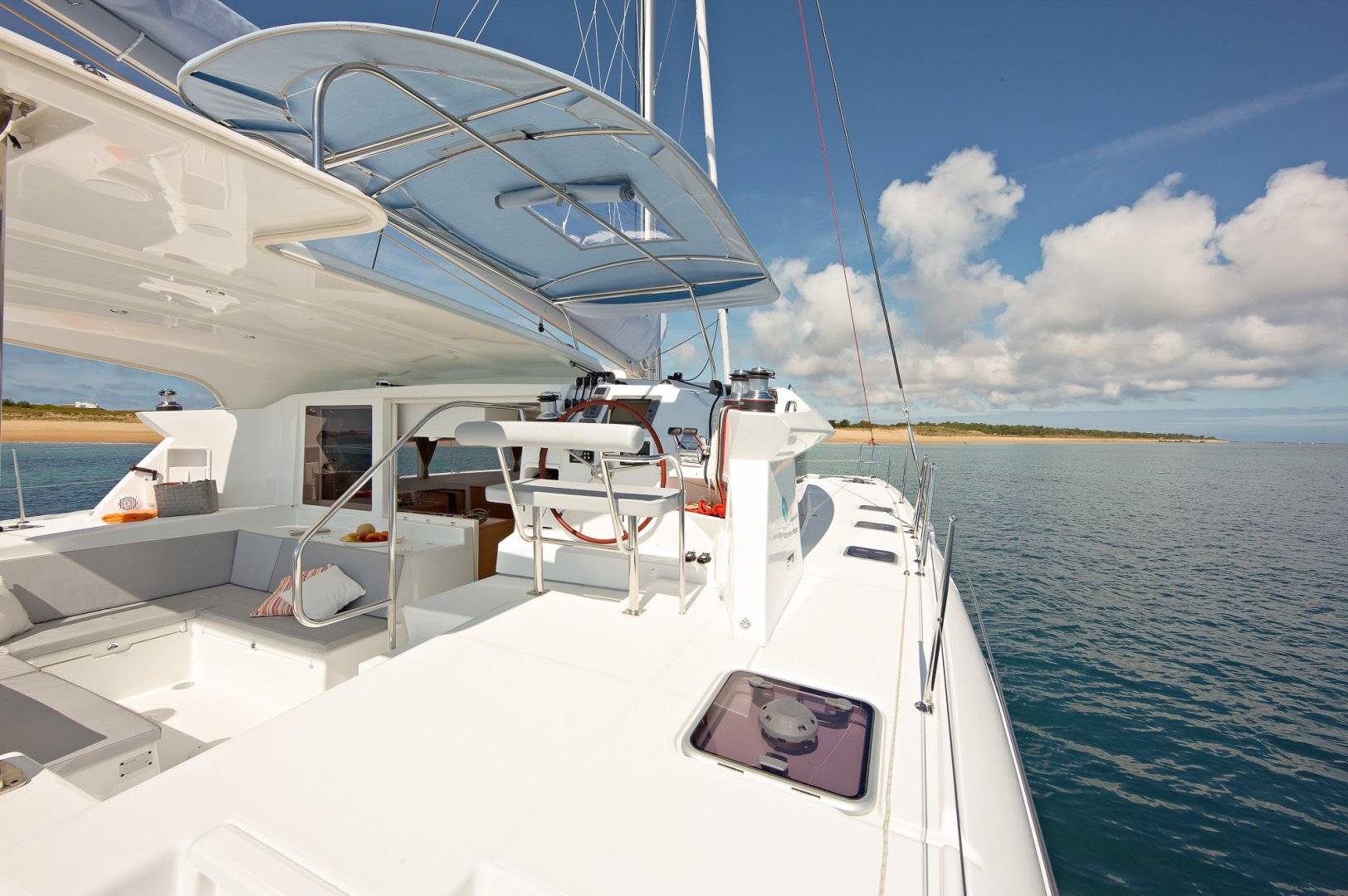 Ctamaran Cruise Barcelona 