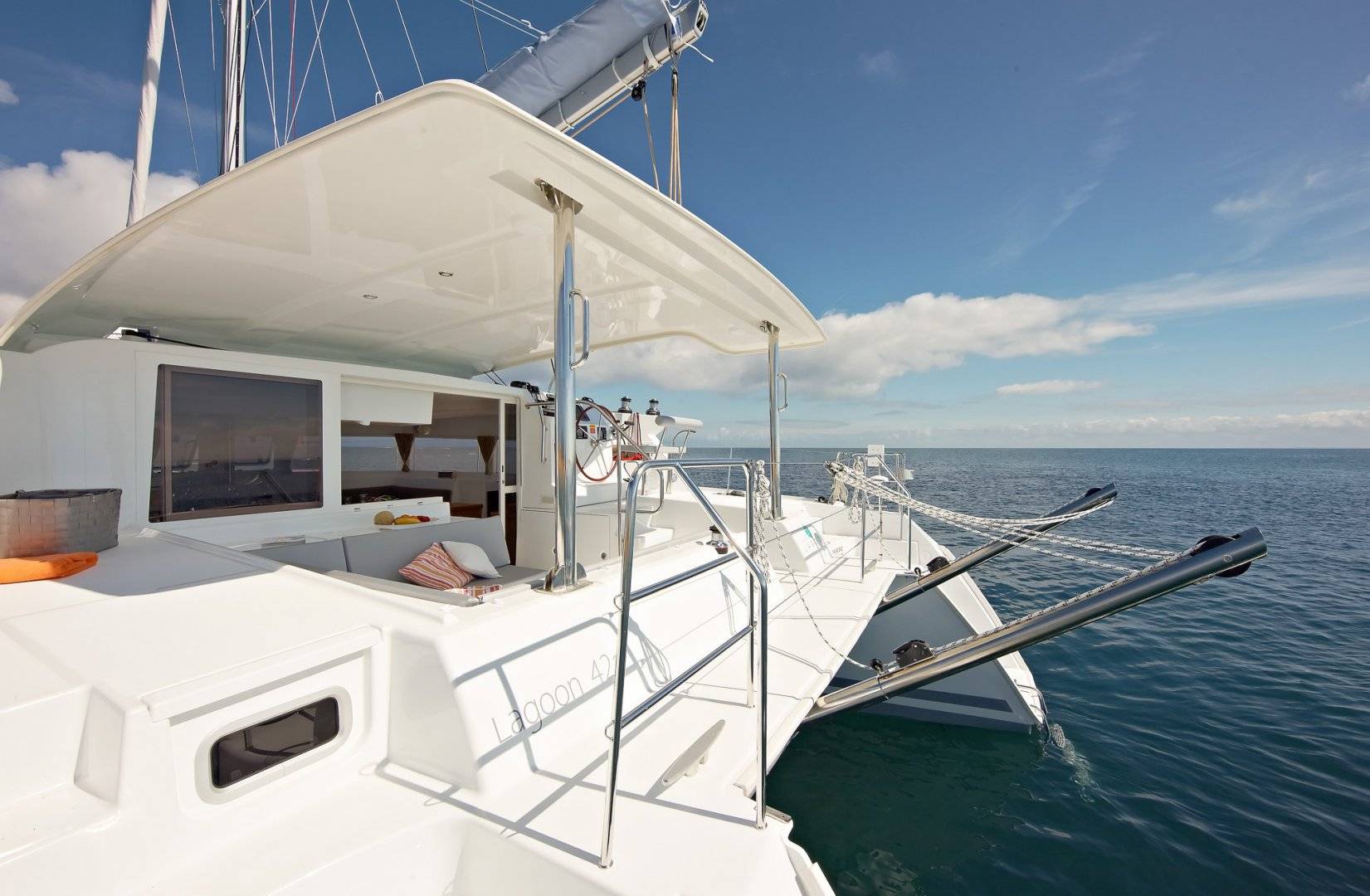 catamaran tour Barcelona